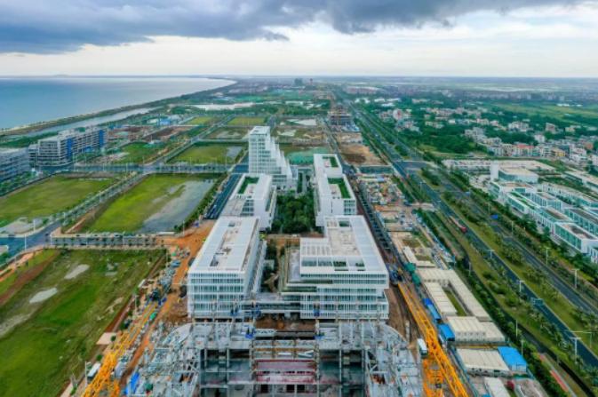 图看海口江东新区! 今天，给你17520小时的热爱~